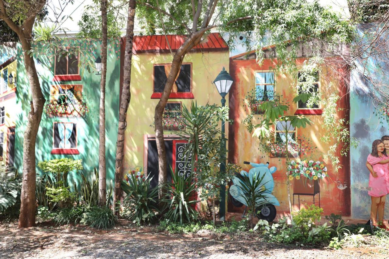 Brooklyn Guesthouses Pretoria-Noord Exterior foto