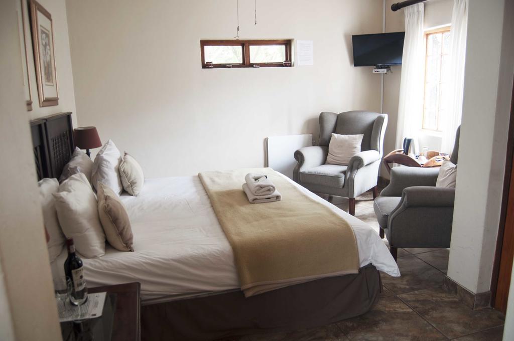 Brooklyn Guesthouses Pretoria-Noord Exterior foto