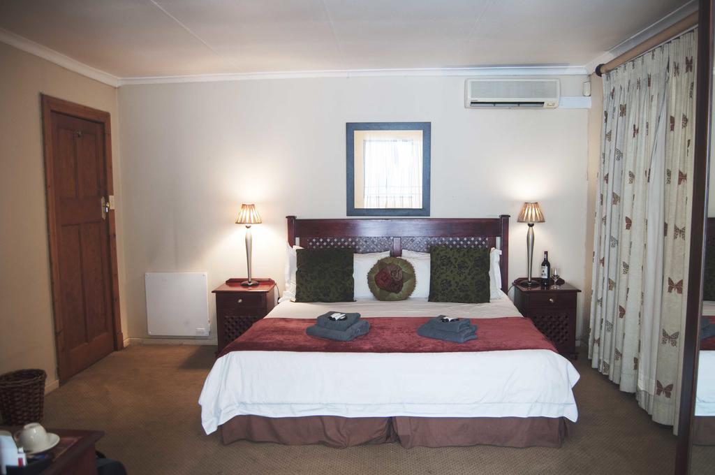 Brooklyn Guesthouses Pretoria-Noord Exterior foto